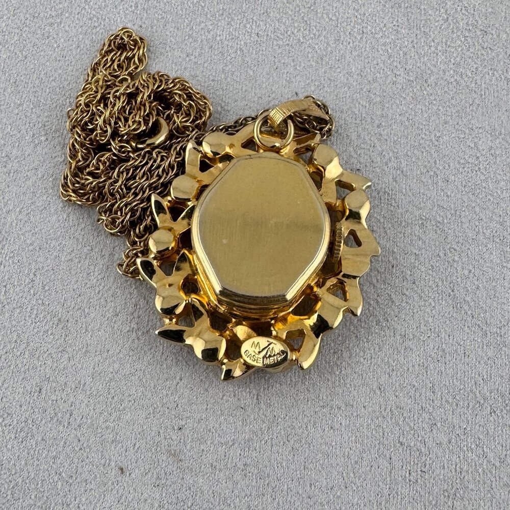 Vintage Oris Pendant Watch Gold with Cultured Pearls and Rhinestones - Picture 4 of 6